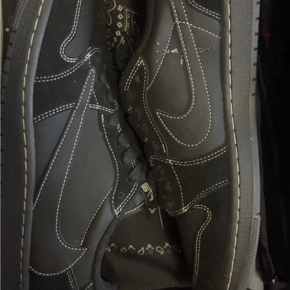 Travis Scott x Air Jordan 1 Low